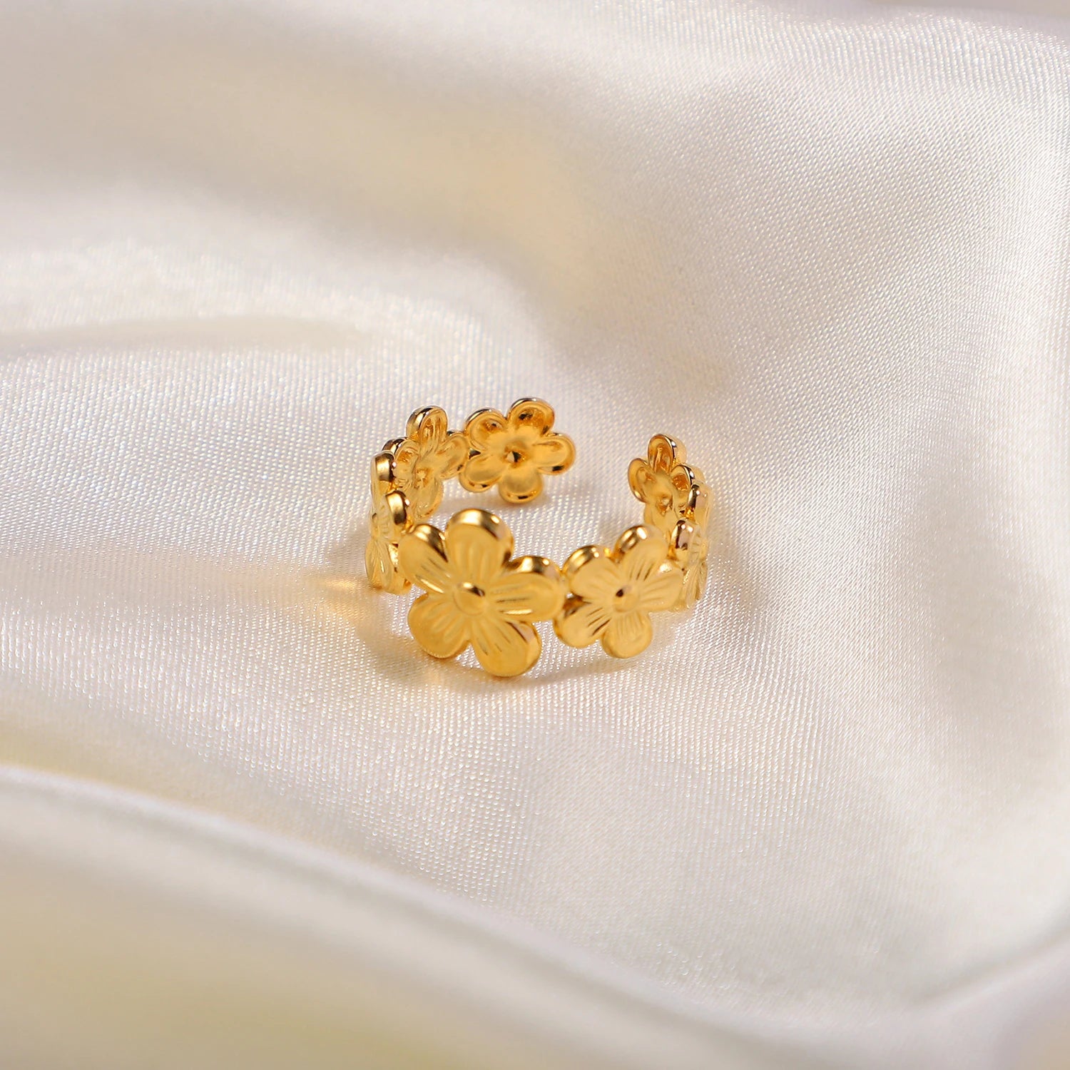 Bloom Ring