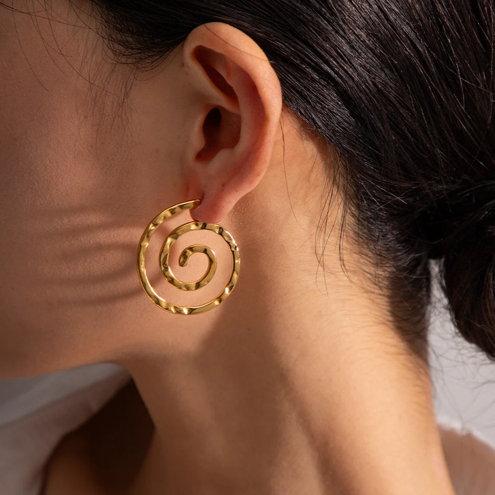 Eris Earrings