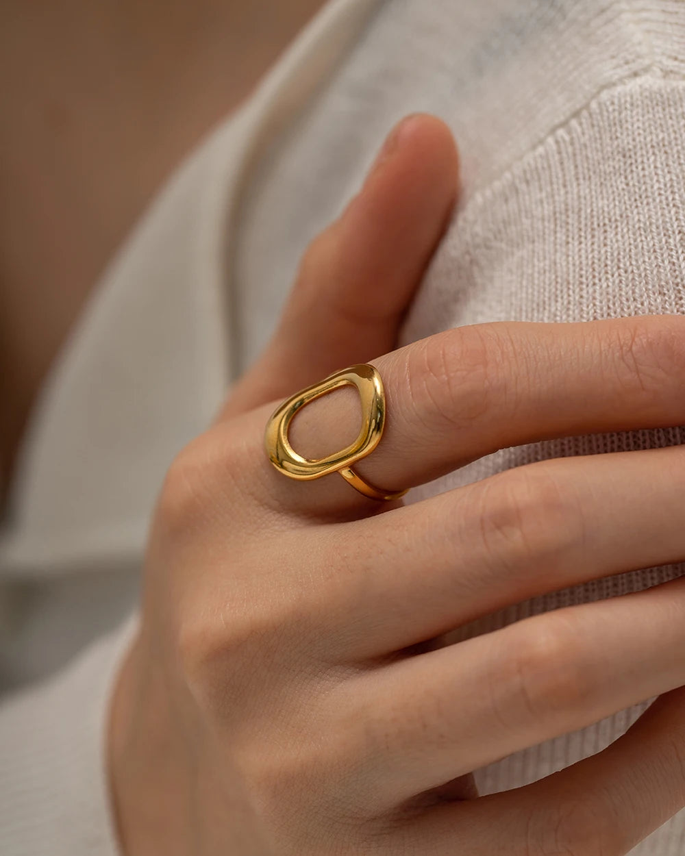 Aperture Ring