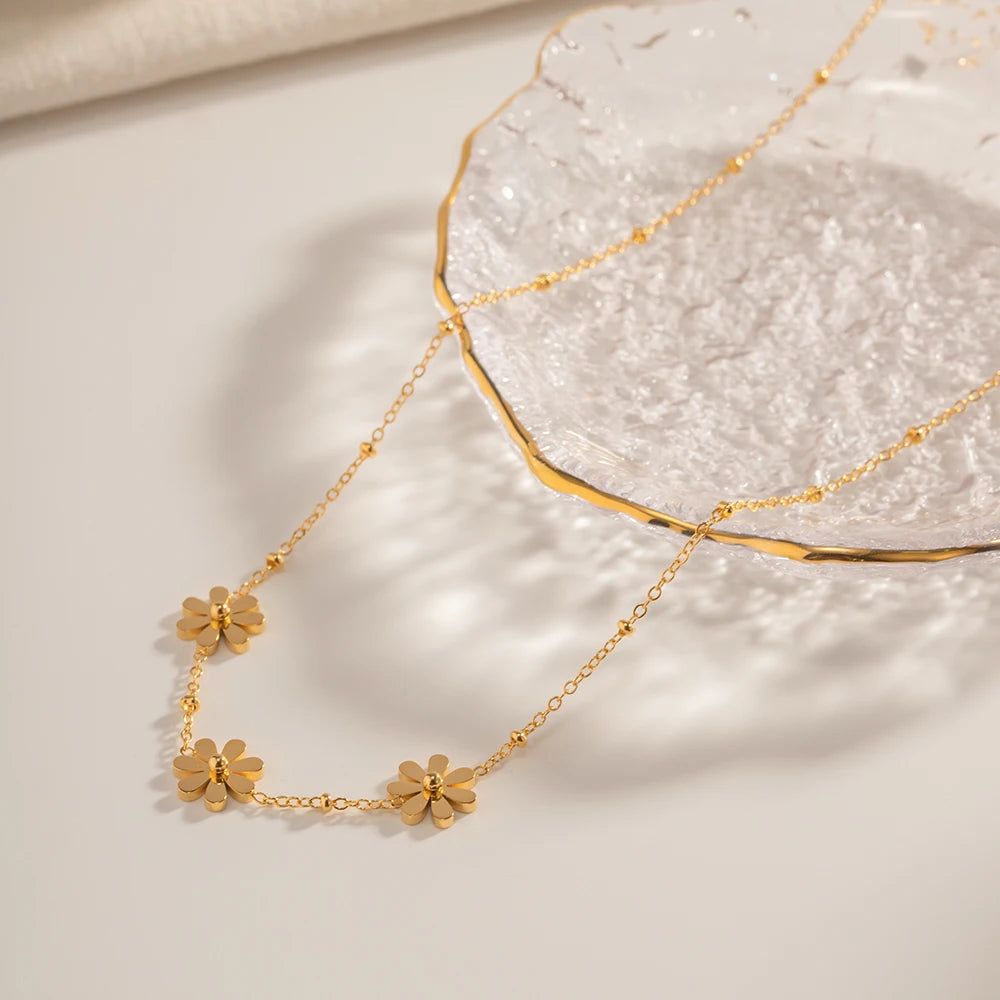 Flora Necklace