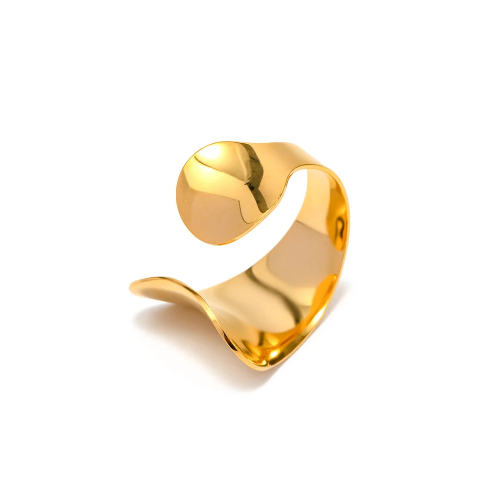 Secession Ring